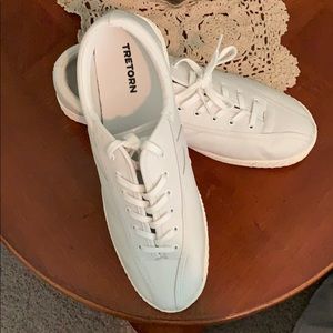 Tretotorn White Leather Sneakers